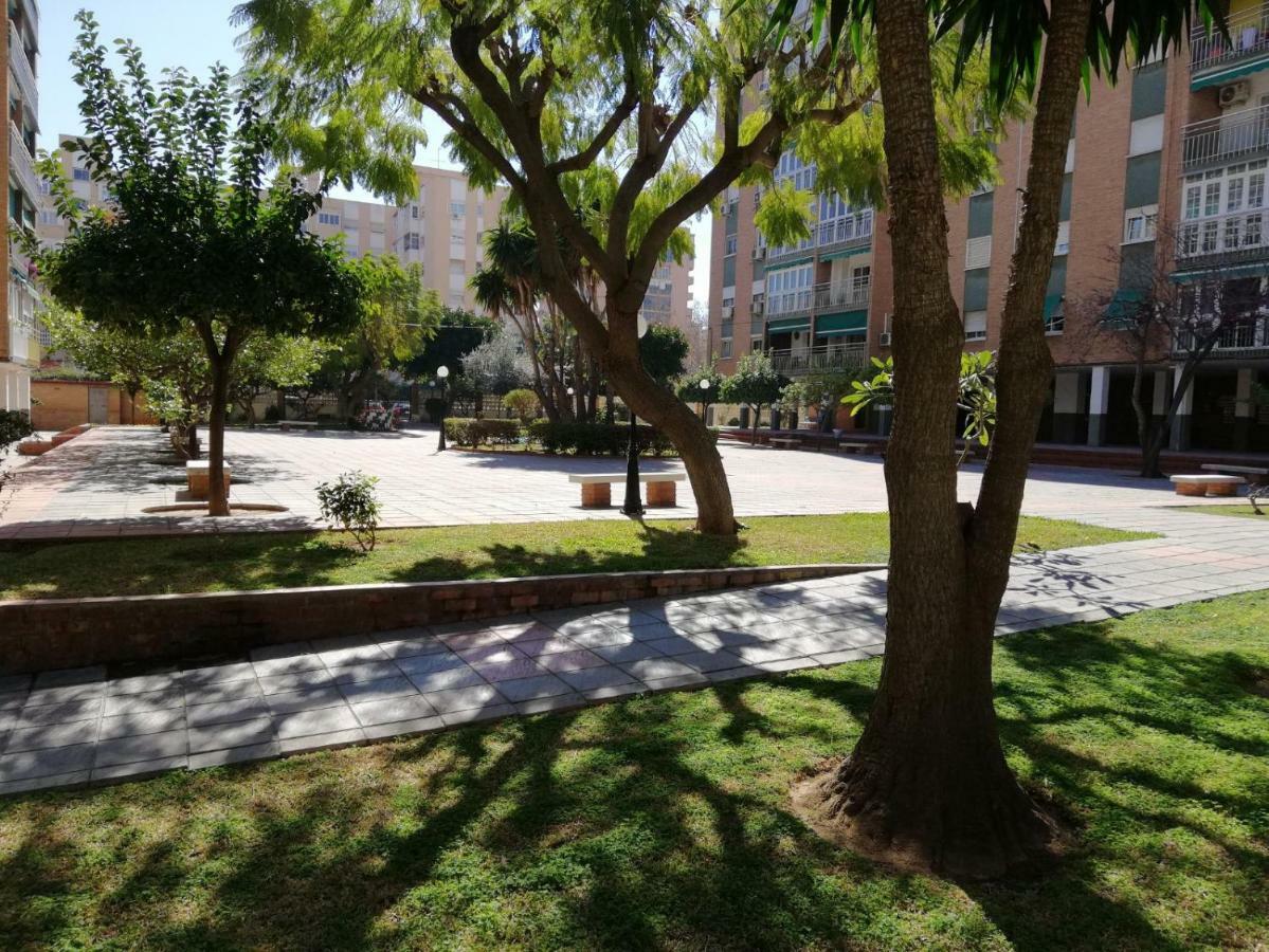 Apartamento Aurora Malaga Luaran gambar