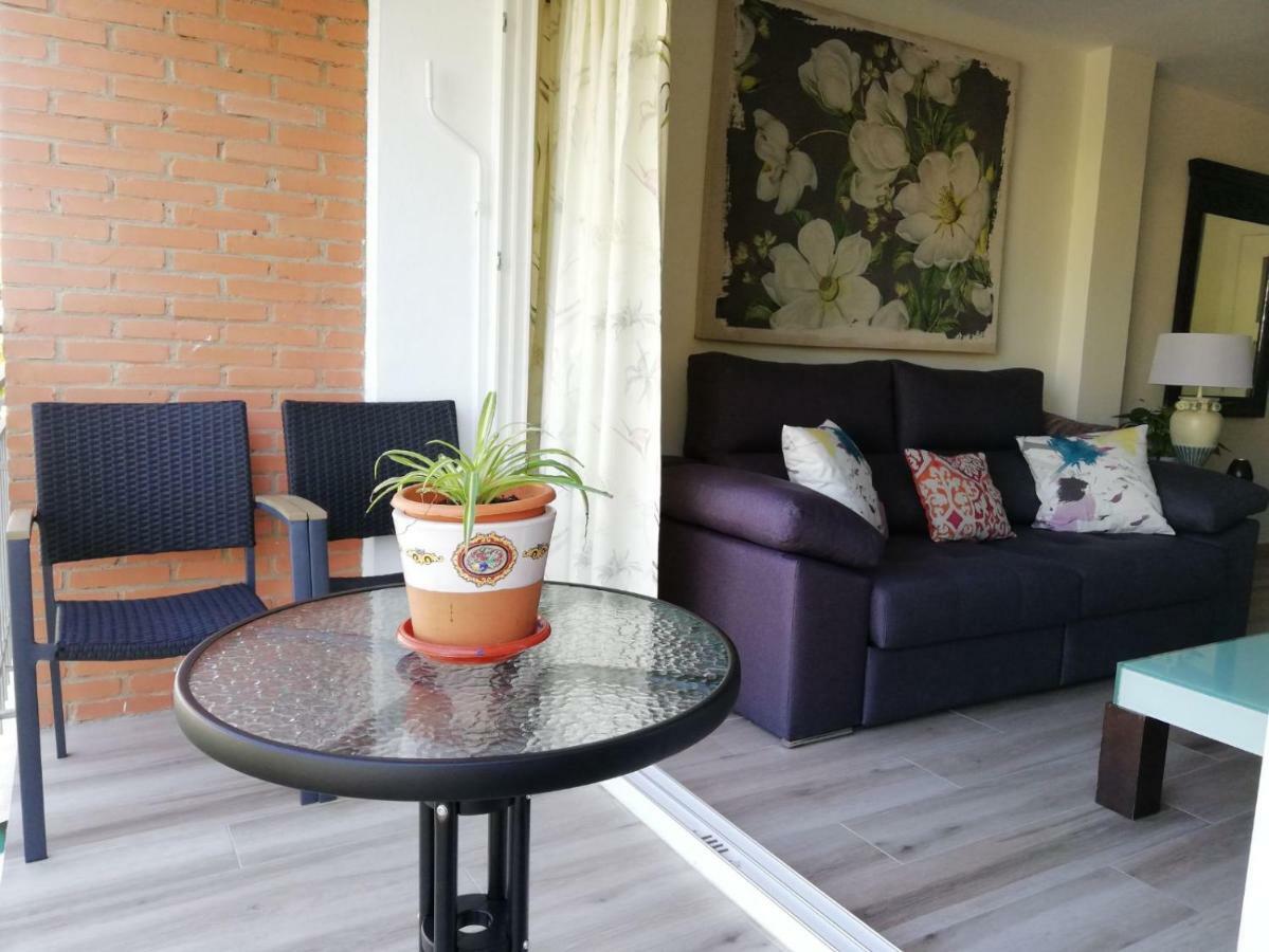 Apartamento Aurora Malaga Luaran gambar