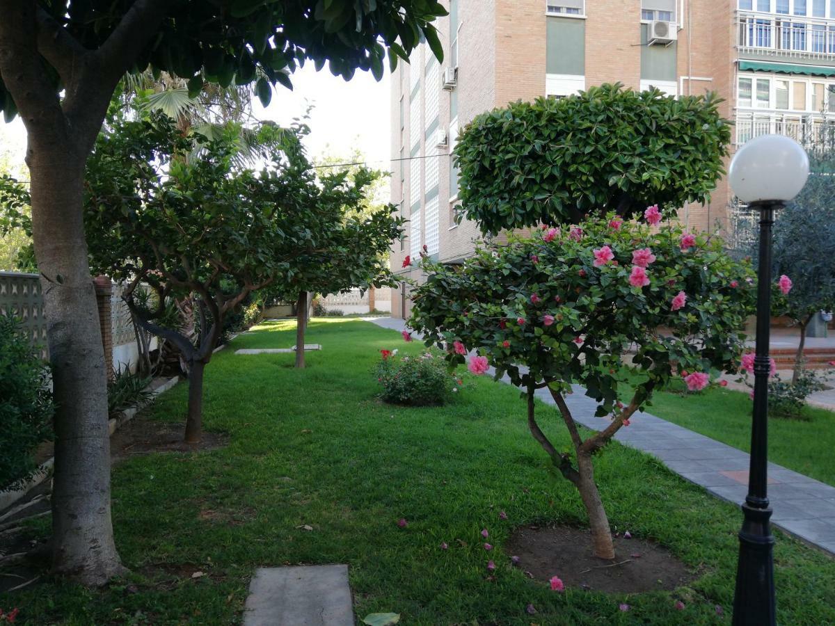 Apartamento Aurora Malaga Luaran gambar